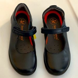 New biomecanics girls school shoe